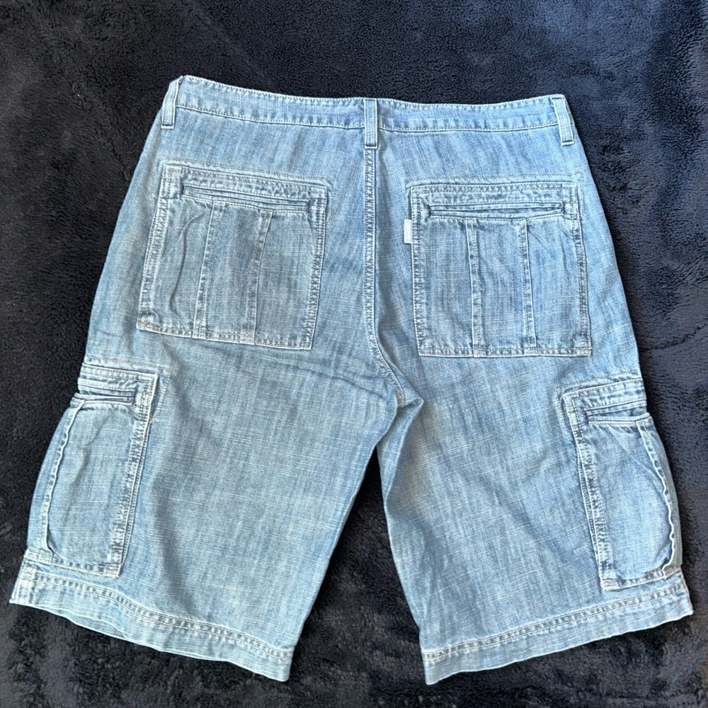-Levi’s Silver Tab Denim Cargo Shorts Size 33W